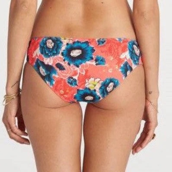 Billabong - Athena Plunge Long Line Bikini Top and Lowrider Bottom - Small - Picture 3 of 7